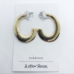 & Other Stories Gold Chunky Hoop Earrings